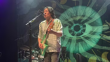 Big Head Todd and The Monsters live performance